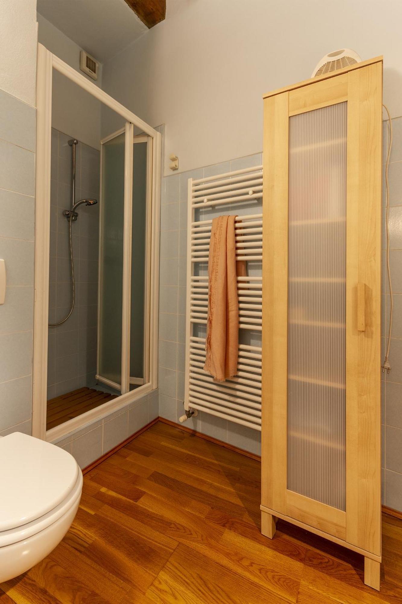 Cavour Suite - Smart Holiday Mantova Bagian luar foto